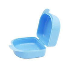 Container for dentures 7.5x6.5x4 cm, blue
