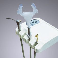 Стоматологічний ретрактор-відсмоктувач для губ HVE